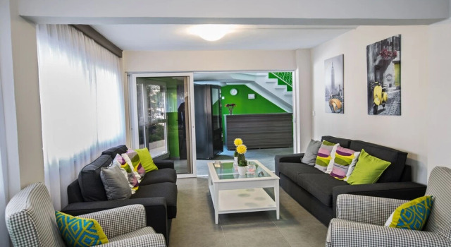 Апартаменты c 1 комнатой с балконом и с видом на город Ayia Napa Holiday Apartment Ss1