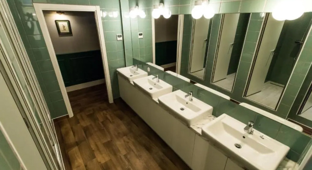 Кровать в общем номере (женский номер) Home Lisbon Hostel