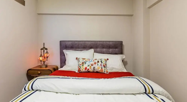 Central and Stylish Flat in the Heart of Beyoglu, Varaa Hotelli Hotellit Marmara-alue pysäköinnillä, Pysäköinti