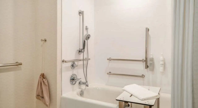 Номер Standard Hilton Garden Inn Jeffersonville, In