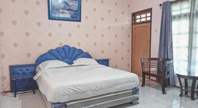 Suite doble RedDoorz At Pujon Malang