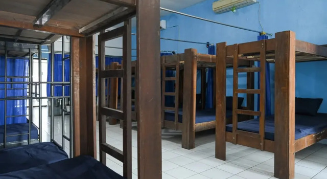 RedDoorz Bunk Bed Bunk Bed Bali near Sanur Mitra RedDoorz