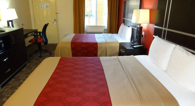 Econo Lodge Inn & Suites Baytown, Rezerwuj Hotel Baytown 