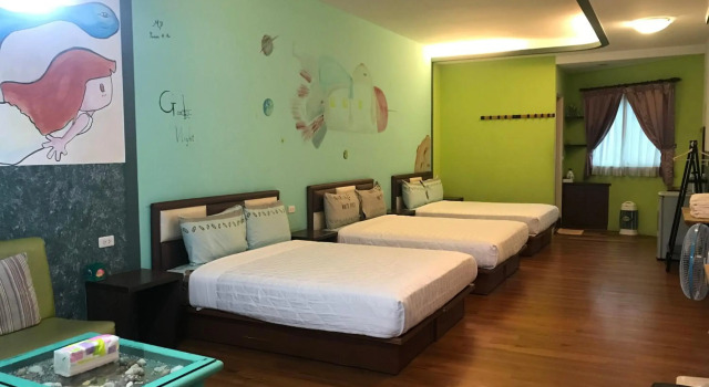 Seashell Bay Hotel