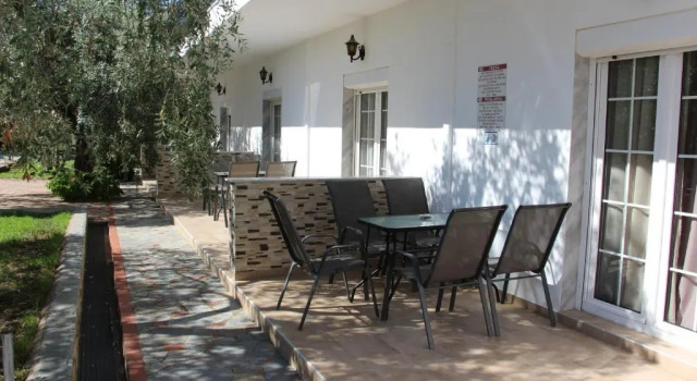 Апартаменты VILLA IATROU