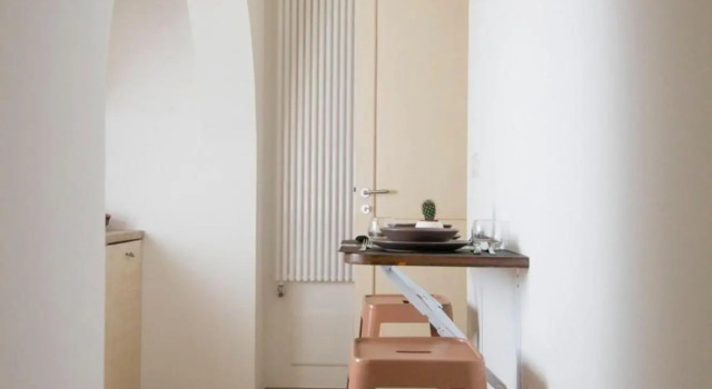 apartment in the center, ideal for couples, excellent location, possibility of parking-Dimora Via Vitti 1