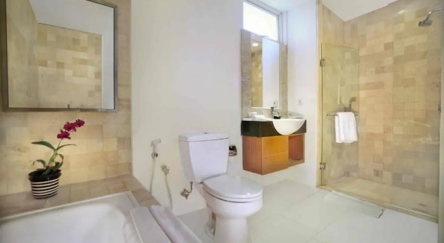 Семейные апартаменты с 3 комнатами The Malibu Suites Balikpapan by Sissae Living