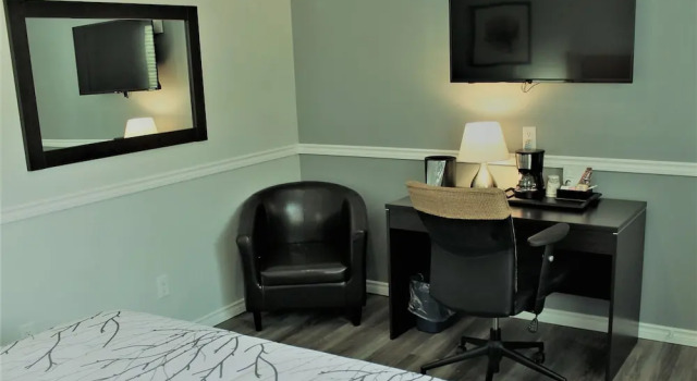 Номер Premium Westridge Motor Inn