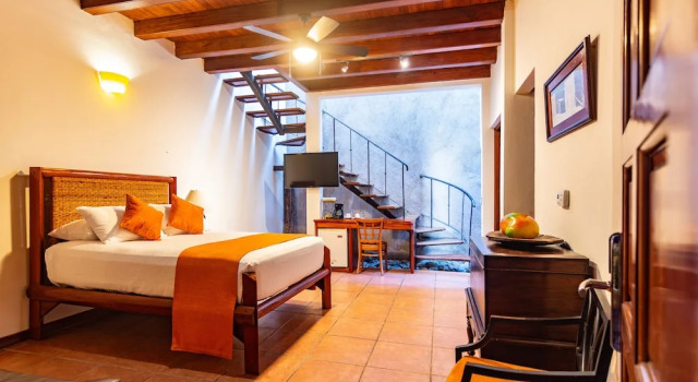 Апартаменты Estrada Hotel & Bistro