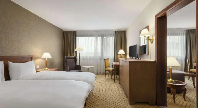 Номер Standard Hotel Ramada by Wyndham Graz