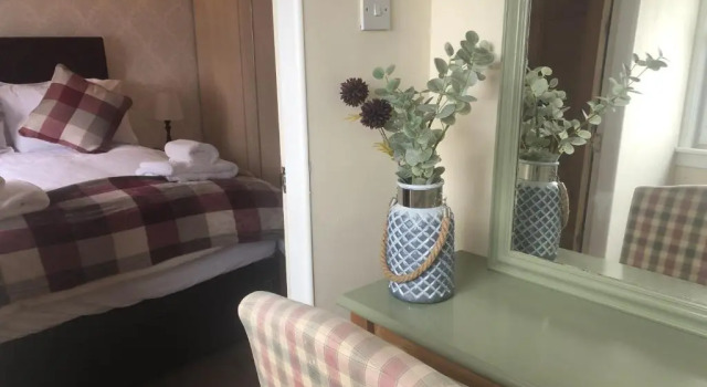 Люкс The Millcroft Hotel