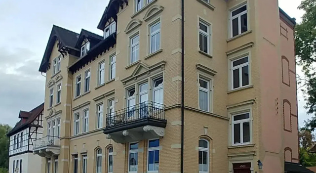 attraktives 2-Zimmer-Apartment im Stadtzentrum, Book Lejlighed Hoteller i Rudolstadt med parkering, Parkering