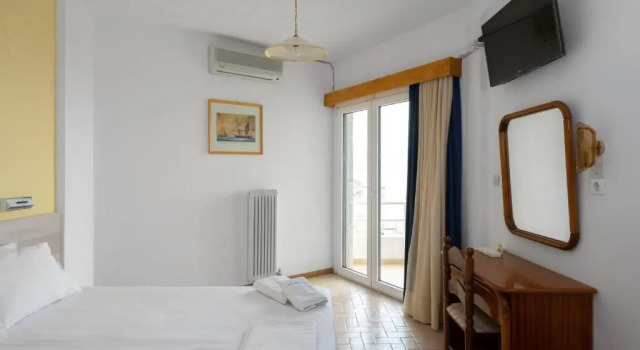 Двухместный номер Standard с балконом и с видом на море Kardamili Beach Hotel