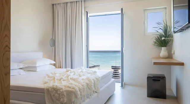 Номер Deluxe Akrogiali Beach Hotel Apartments