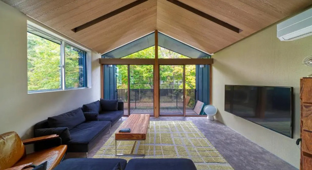 Grey Wolf Chalet