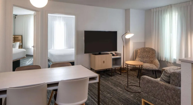 Люкс с 2 комнатами Sonesta Simply Suites Falls Church