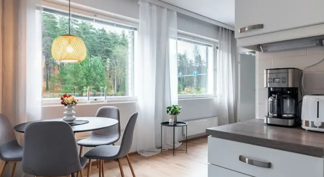 Апартаменты Comfort 1BR Apt with Sauna - Balcony - Parking