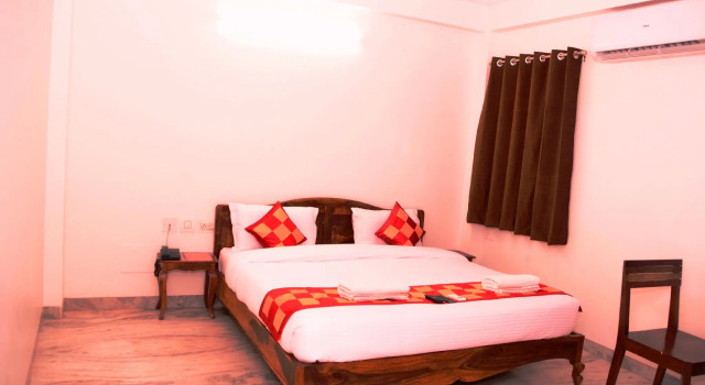 Hotel Sugandh Retreat Near Bus Stand Jaipur, Забронировать Отель Отели штата Раджастхана с парковкой, Парковка