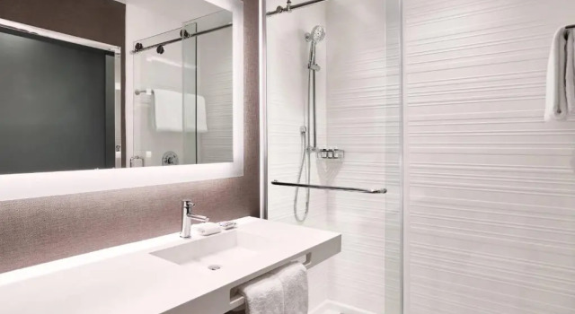 Двухместный номер Standard AC Hotel by Marriott Columbus Downtown