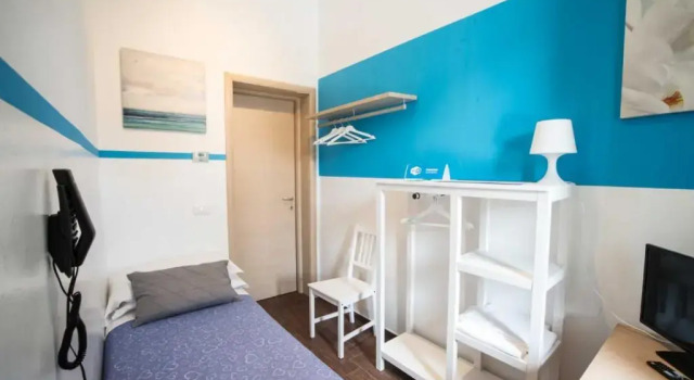 Economy Zimmer Blue Hotel