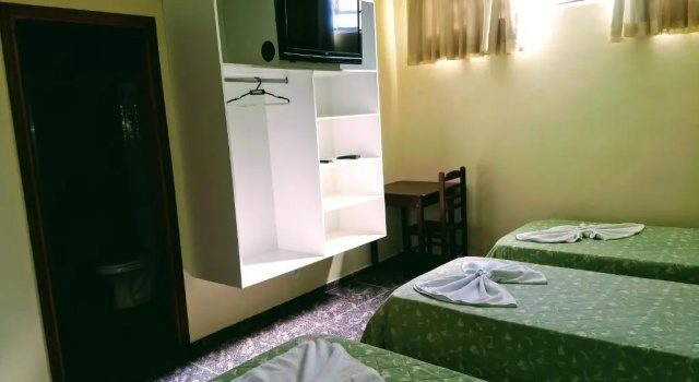 Четырёхместный номер Standard Hotel Telles