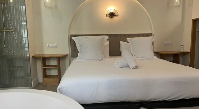 Номер Comfort Reina Victoria El Mercado