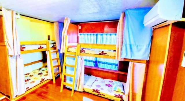 Кровать в общем номере (мужской номер) Guest House Yun Terrace