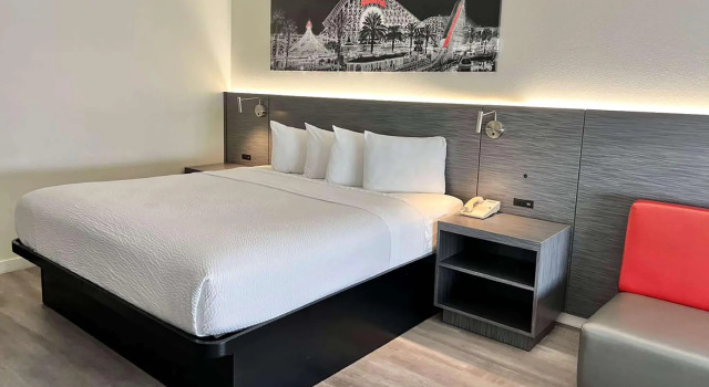 Двухместный номер Standard Ramada by Wyndham Anaheim Convention Center
