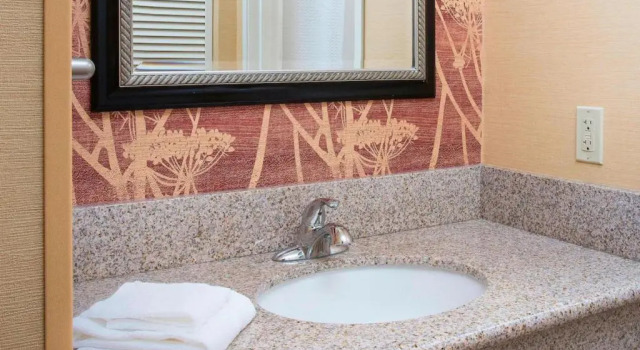 Номер Standard Courtyard by Marriott Peoria