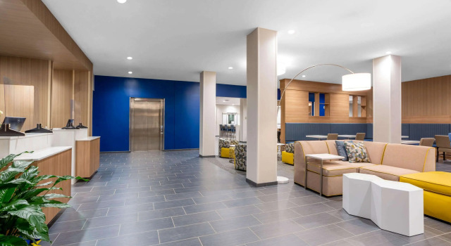 Microtel Inn Suites by Wyndham South Hill, Buchen Sie Hotel South Hill Virginia