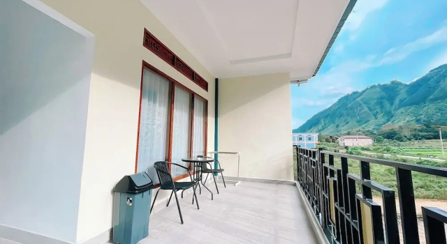 Номер Deluxe Simangande View & Resto by Staigo