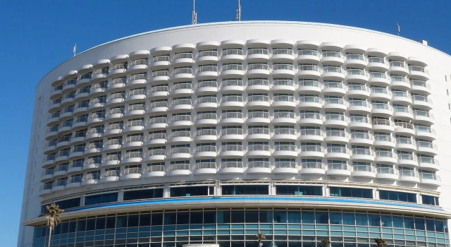 Irago Resort & Convention Hotel, Забронировать Курортный отель Irago Айти