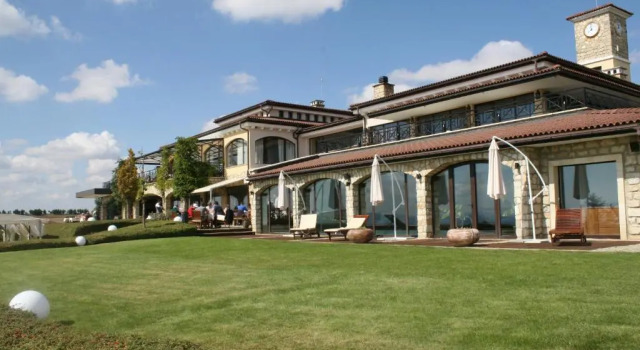 Вилла Private Villa 102 with heated pool in BlackSeaRama