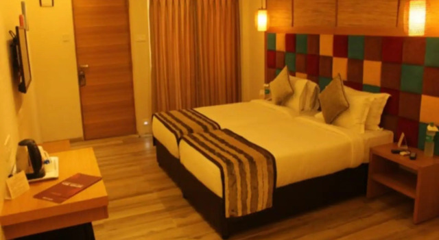 The Ocean Park Resort, Book Resort Hotels in Goa with a Pool, Swimming Pool