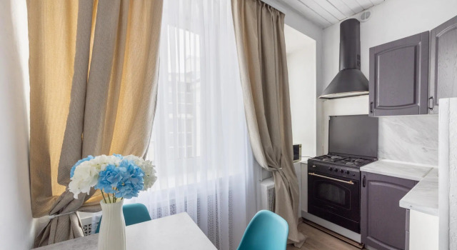 Apartlux Krasnopresnenskaya, Réserver Appartement Presnenski , près de Ulitsa 1905 Goda Metro Station