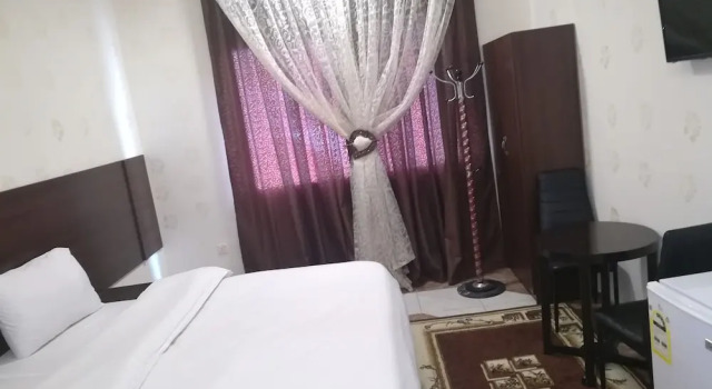 Revan Hotel