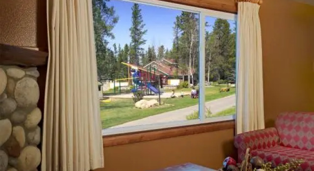 Patricia Lake Bungalows, Rezervasyon Otel Jasper Jasper National Park