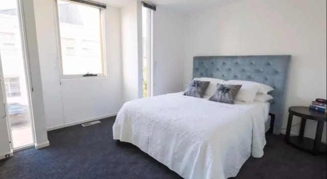 By Concierge - 'Daphne' DESIGNER Abode, Book Hotel  