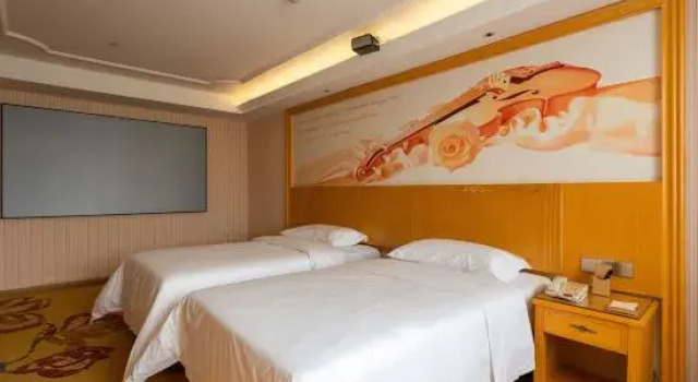 Люкс Deluxe Vienna Hotel (Guangzhou Nansha Lanhe Store)