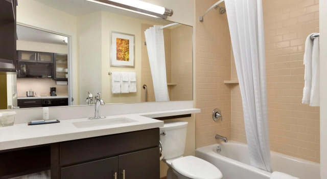 Четырёхместный люкс Candlewood Suites Vestal - Binghamton by IHG