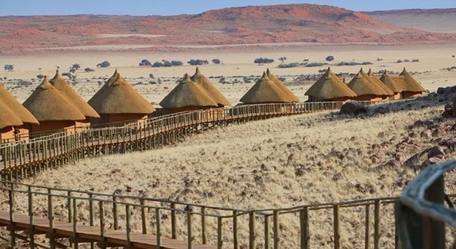Sossus Dune Lodge, Book Hotel Hoteller i Sesriem med parkering, Parkering