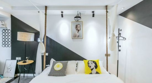 Chongqing Impression Art Homestay (Jiefangbei Pedestrian Street Hong Ya Dong)
