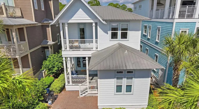 3 Ensuite Bedrooms, Porches & BBQ Near Inlet Beach 30A Ciel Bleu by Avantstay, Book Feriehus Villaer i Inlet Beach, Villa