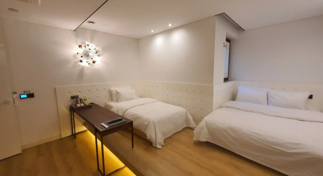 Hotel The Designers Kondae