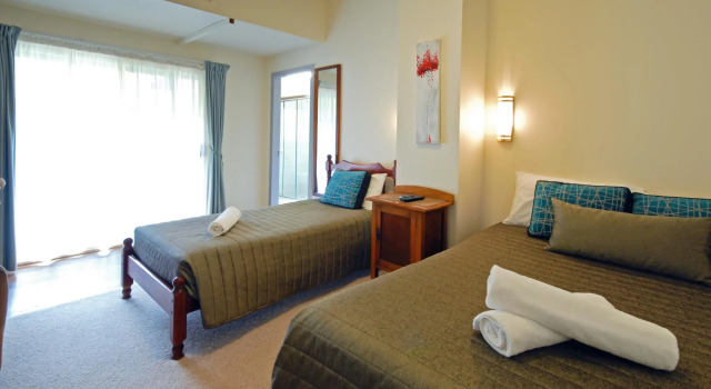 Двухместный номер Standard с балконом Riverview Boutique Motel
