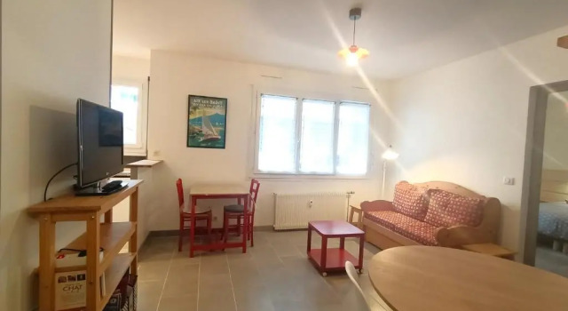 Appartement Aix-les-Bains, 2 pièces, 2 personnes - FR-1-555-66, Prenota Appartamento Hotel a Alvernia con parcheggio, Parcheggio