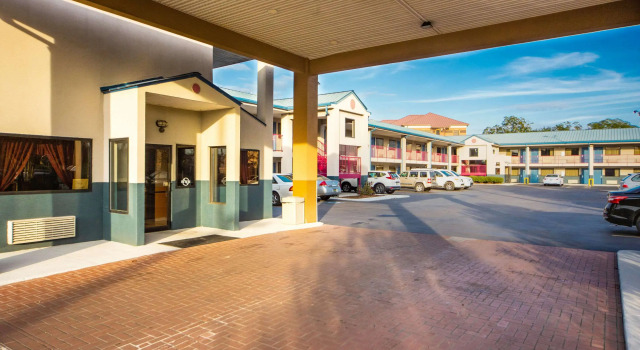 Econo Lodge Laurel, Rezerwuj Hotel Hotele w Missisipi ze śniadaniem, Śniadanie