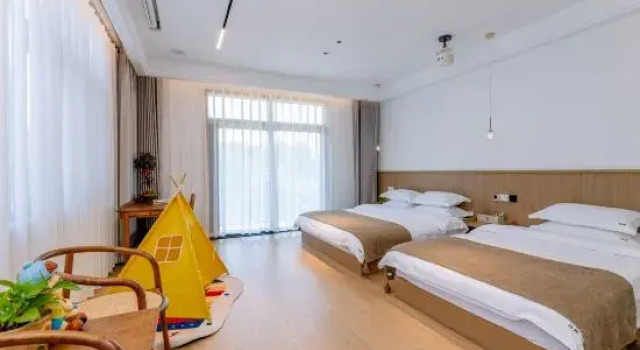 Люкс Huangshan Moye Xiaosu Homestay (North Railway Station Xixinan Ancient Village)