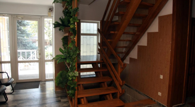 Гостевой дом Шумкар Азия Guest House Shumkar Asia, Buchen Sie Pension Hotels in Bischkek mit Pool, Schwimmbad