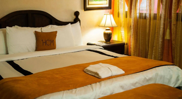 Hotel Camino Maya